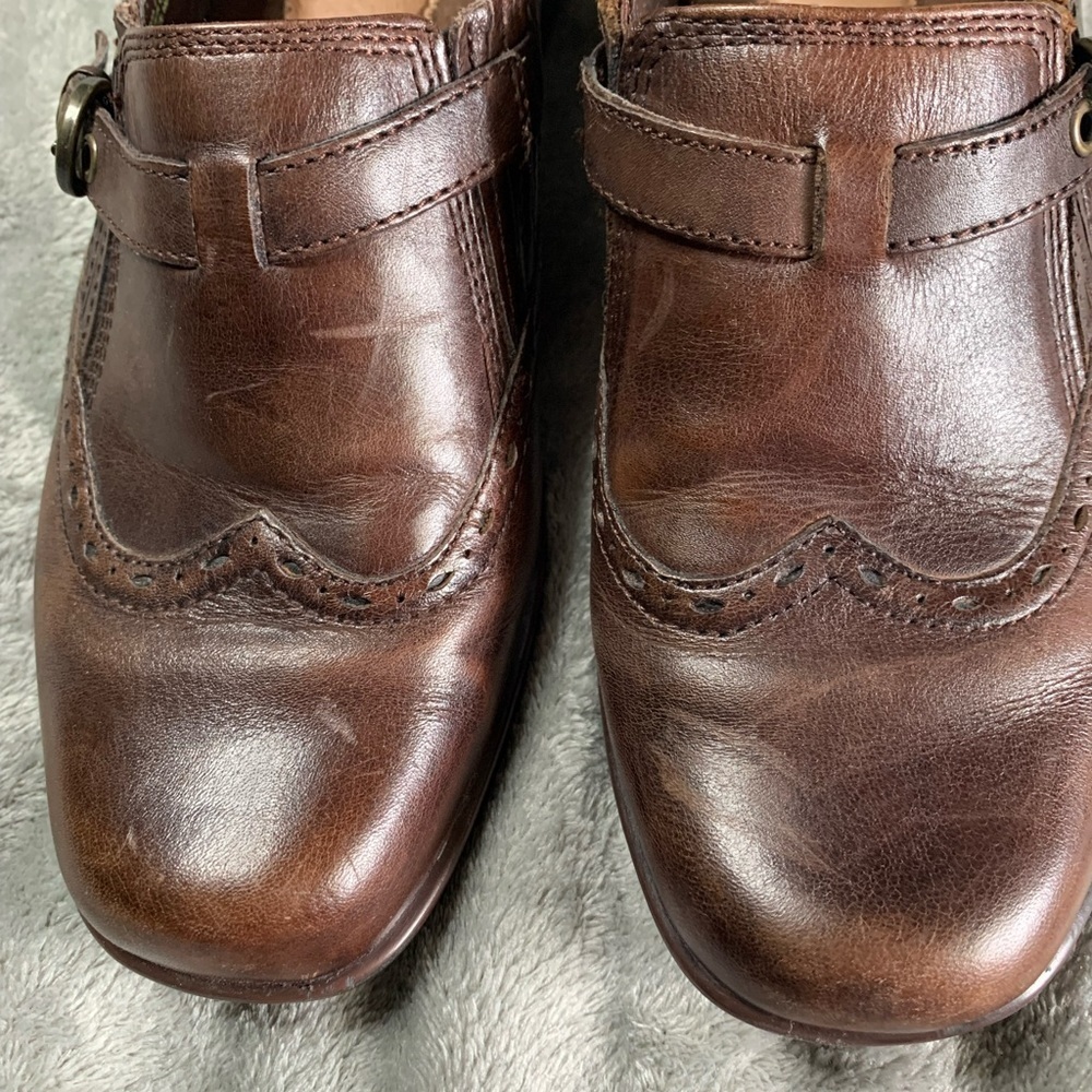 Earth Origins Shoes - Picture 3 of 10